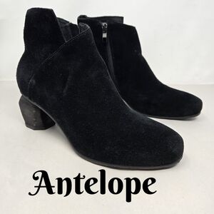 Antelope Perrin Womens Booties Sz 8.5 Black Suede Sculpture Wood Heel Asymmetric